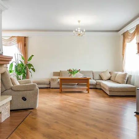 Lara House Σπίτι διακοπών *